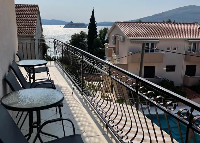 Petra Апартаменты *