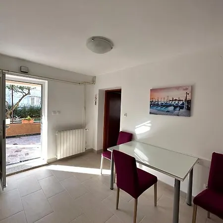 Petra Apartment