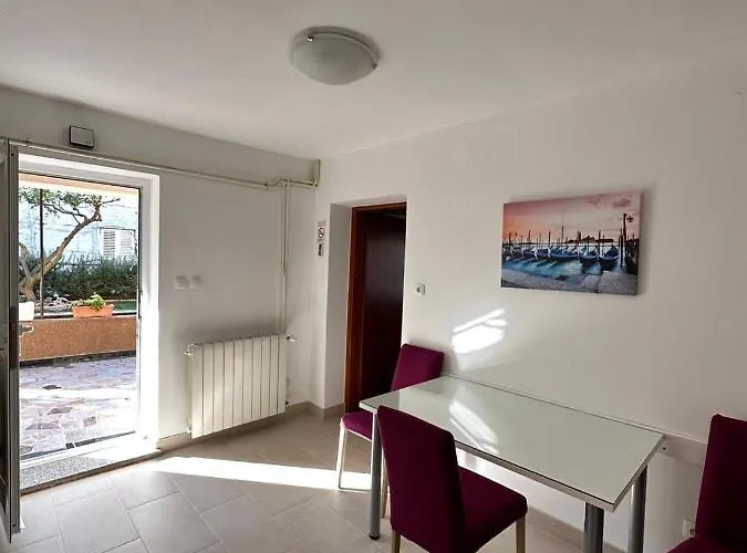 Petra Apartment
