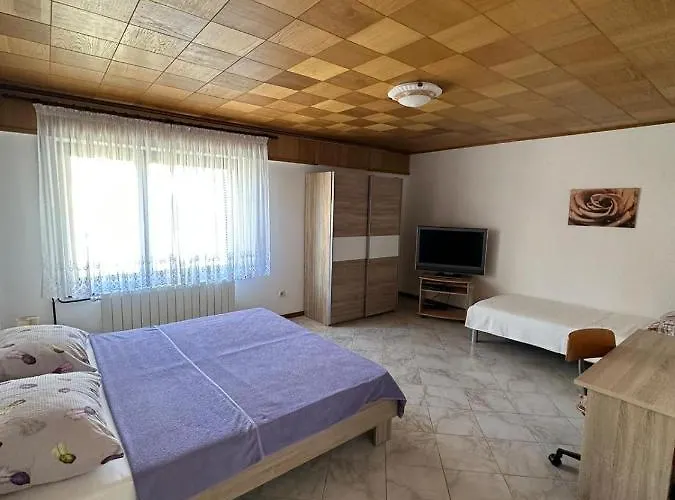 Apartment Petra