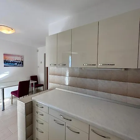 Apartman Petra Trogir